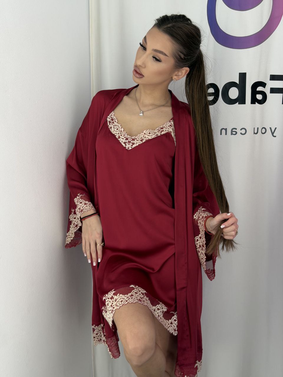 SET Pijama satin – Halat și Rochiță de noapte